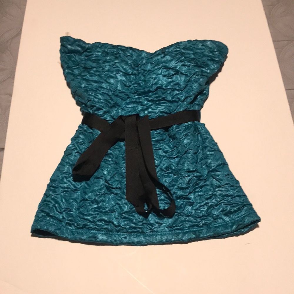 Teal scrunched tube top